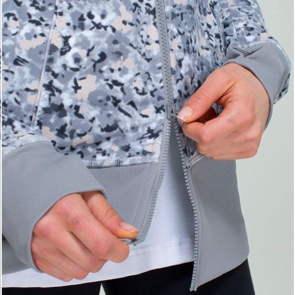 lululemon Nice Asana Jacket Fleur Silver Spoon Grey Sz 4 - Picture 6 of 15